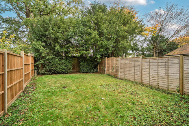 1374258-19-6908b9...