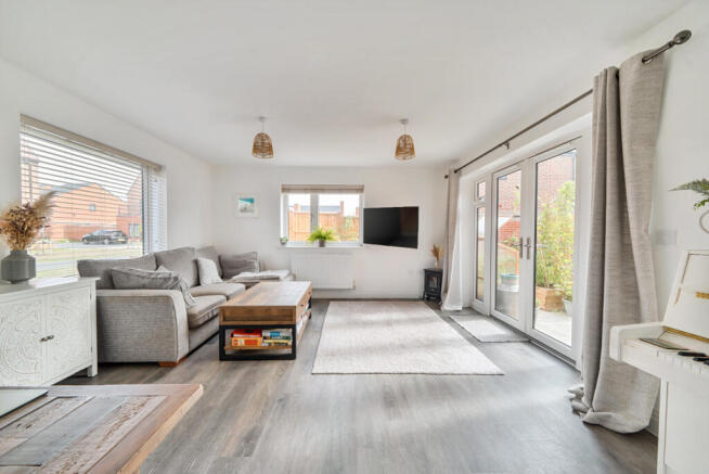 1343929-13-68a741...