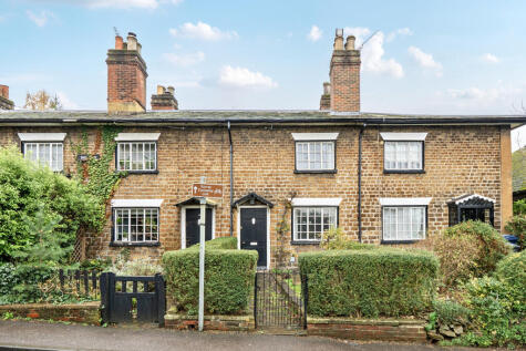 Rock Place, Holloway Hill, Godalming, GU7