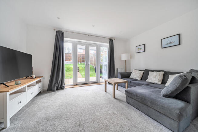 1397914-9-69679e7...