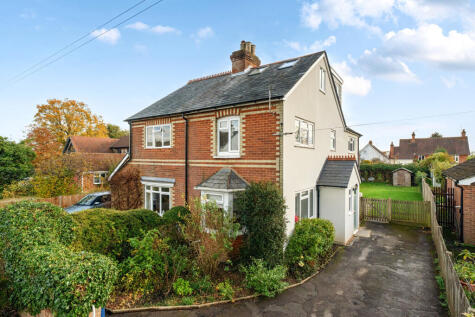 Broadwell Road, Wrecclesham, Farnham, GU10
