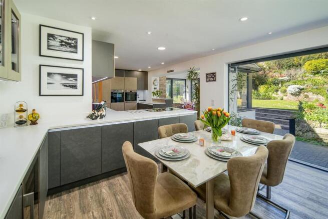 Open Plan Family Room
