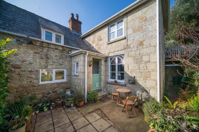Front Entrance & Patio Area.