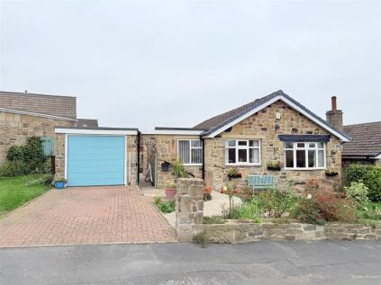 Lady Heton Drive, Mirfield