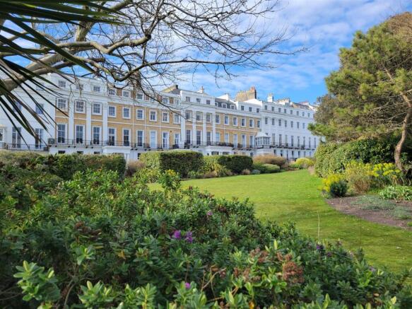 Sussex Square Gardens
