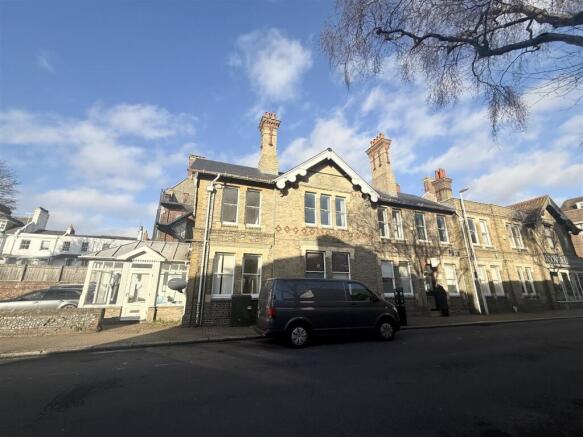 Front 17-19 Liverpool Gardens