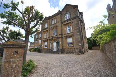 The Avenue, Sherborne, DT9