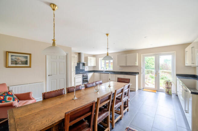 Kitchen/Dining Room
