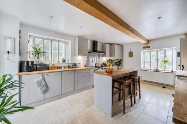 1344818-19-68adbc...