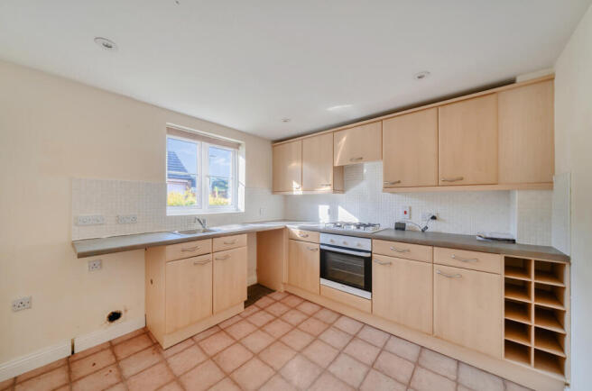 1373091-9-68ff4db...