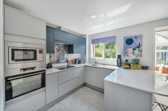 1320524-19-686fd0...