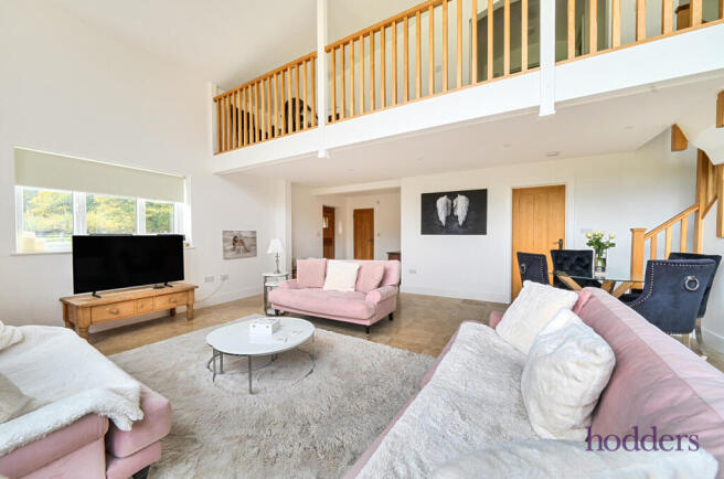 01175129-dbbc-427...