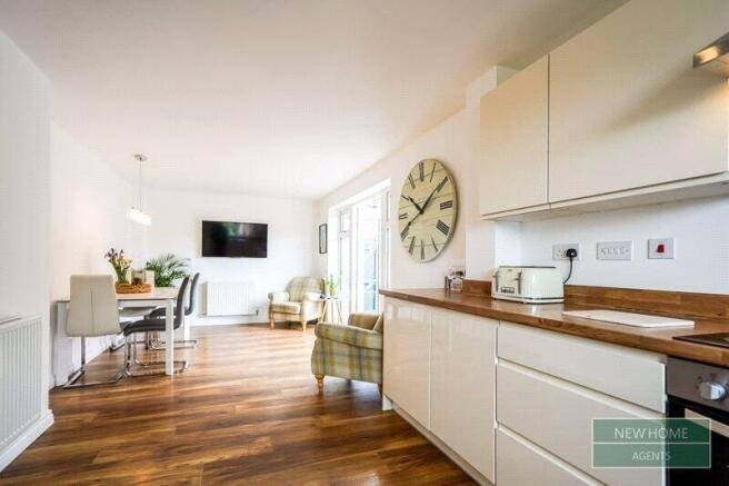 Kitchen/Dining Room