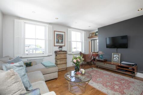 Nunhead Green, Nunhead, SE15