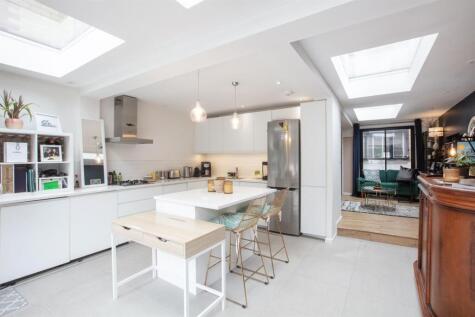 Kirkwood Road, Nunhead, SE15