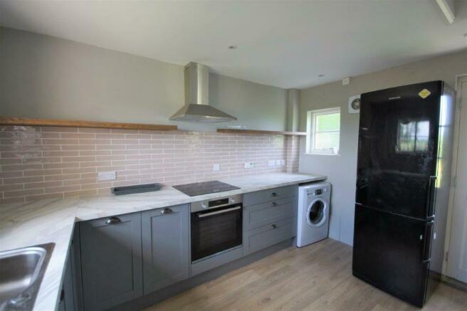 2 New Cottages - Kitchen.jpg