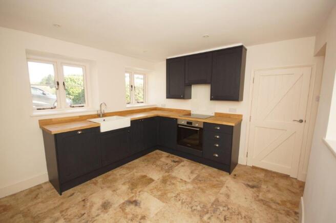 Hawkins Cottage - Kitchen.jpg