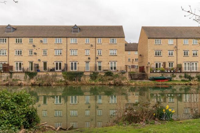 Riverside Place