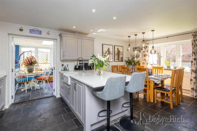 Dining Kitchen