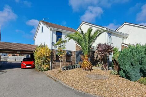 41 Brownsea Close New Milton BH25 5UG