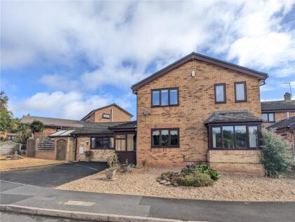 Gleneagles Close, Sutton Hill, Telford, Shropshire, TF7