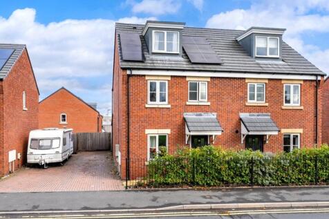 Steelhouse Lane, Parkfields, Wolverhampton, West Midlands, WV2