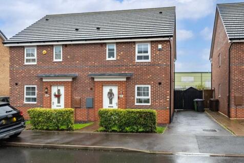 Goodwood Drive, Akron Gate/Oxley, Wolverhampton, West Midlands, WV10