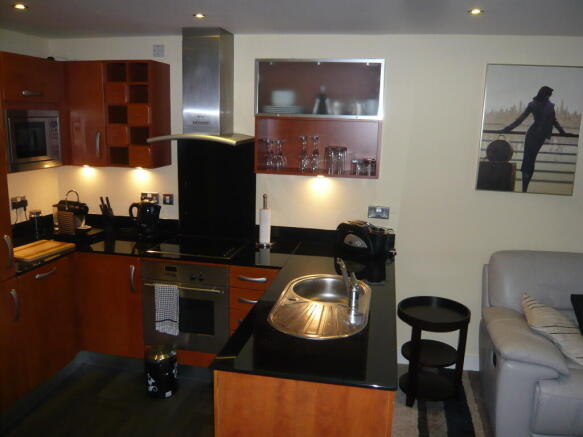 Photo 3