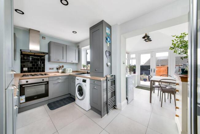 OPEN-PLAN DINING KITCHEN