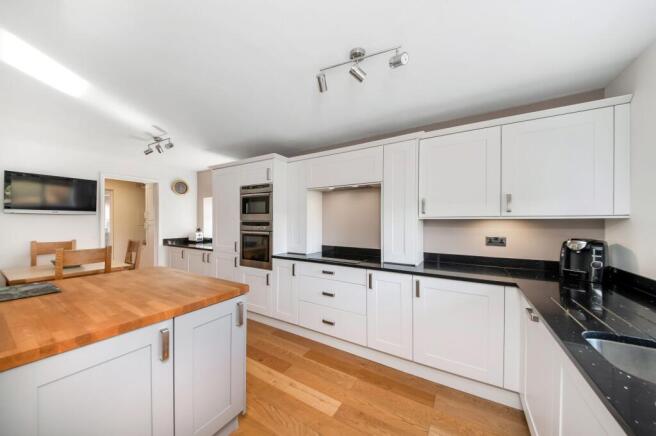 BREAKFAST KITCHEN