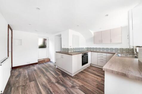 High Street, Clayton West, HD8