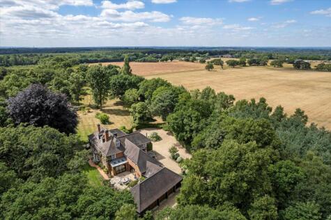 Coopers Hill, Eversley, Hook, Hampshire, RG27