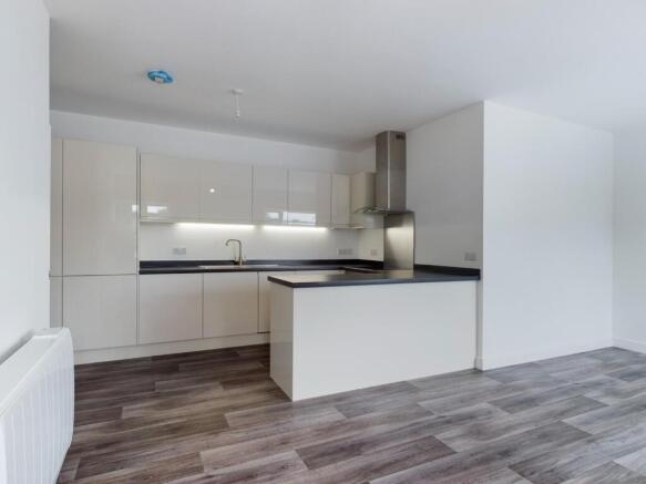 kitchen 2.jpg