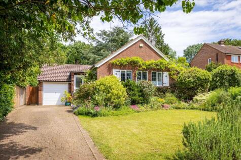 Levylsdene, Guildford, Surrey, GU1