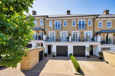 King Charles Square, Tunbridge Wells, Kent, TN4