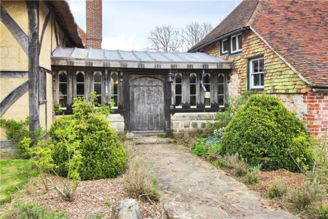 5 Bedroom Detached House For Sale In Romden Road Smarden Ashford