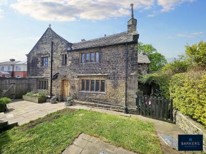 High Street, Heckmondwike