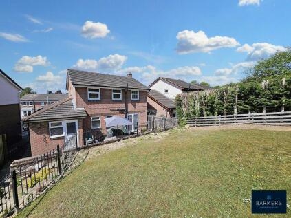 Greenacres Drive, Birstall