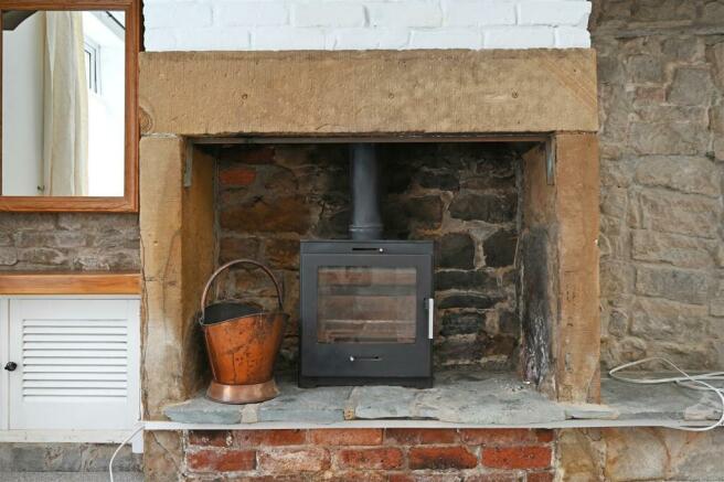 Log burner