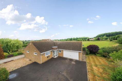 Bath Road, Sturminster Newton