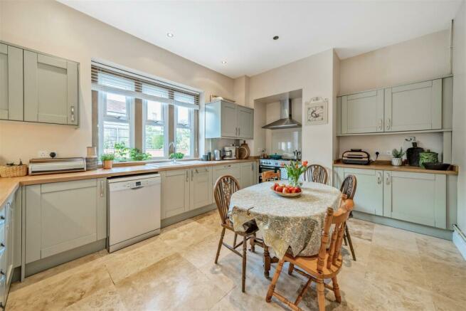 kitchen breakfast room