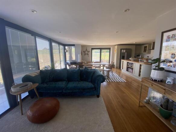 Lounging area to dining area