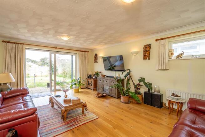 Sitting Room.jpg
