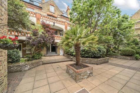 De Walden House, St Johns Wood, NW8