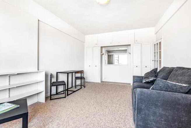 Reception Room/Bedroom