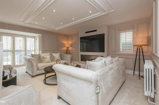 68 - 9 Hazel Fold BD13 2FE.jpg