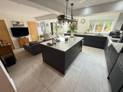 Cypress Close, Melling