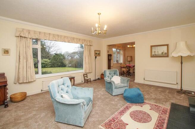 Dining Lounge