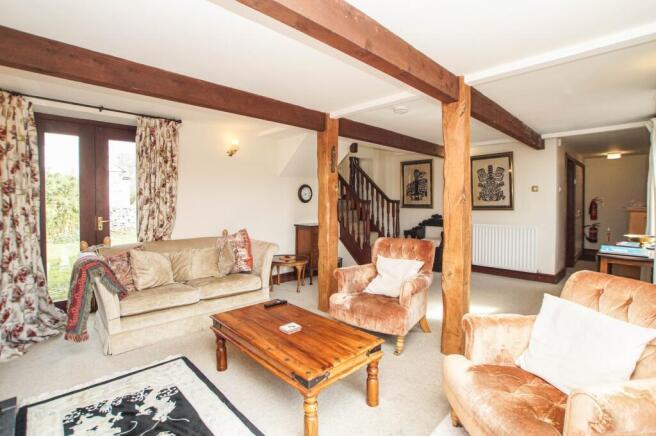 Dining Lounge