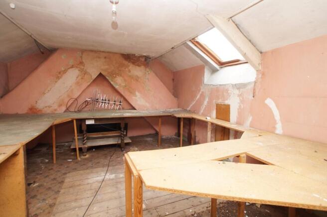 Loft room/Bedroom 4 